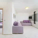 Maryan * Thásos