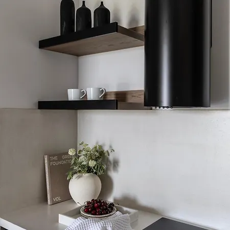 Maryan Apartment *
