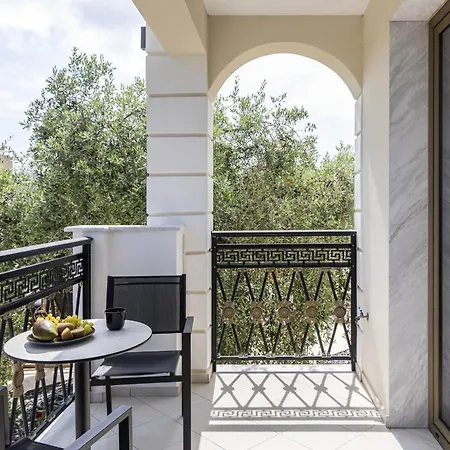 Maryan Apartment *